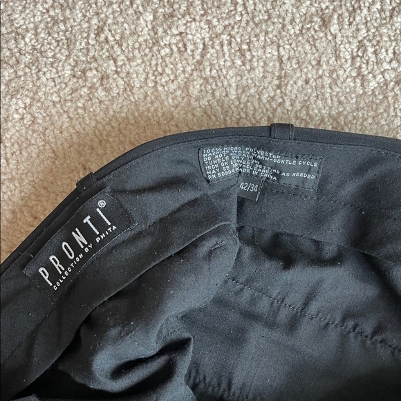 Sophisticated Men's Black Dress Pants (Size: 42/34) - Picture 3 of 4